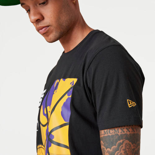 New Era LA Lakers NBA Globe Logo Black Tee T-shirt - 13083916