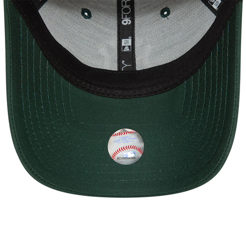 New Era 9FORTY League Essential MLB New York Yankees Green Adjustable Cap - 60471456