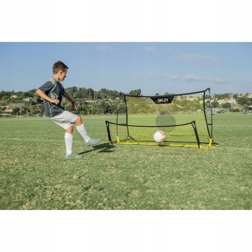 Przyrząd do trenowania strzałów podań SKLZ Rebounder Quickster Soccer Trainer - 2312