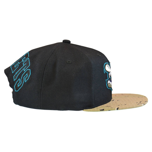 Mitchell & Ness NBA Choco Camo Snapback HWC Charlotte Hornets - HHSS1101-CHOYYPPPBLCK