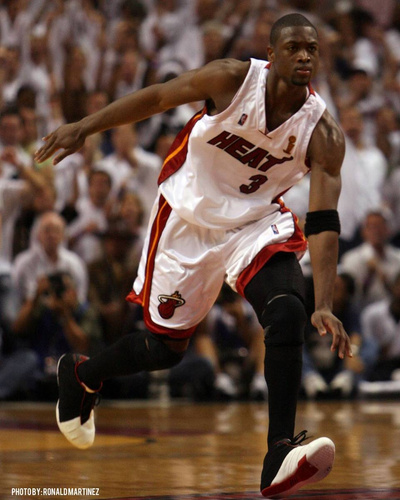 Mitchell & Ness NBA Finals Jersey Dwayne Wade Miami Heat Authentic