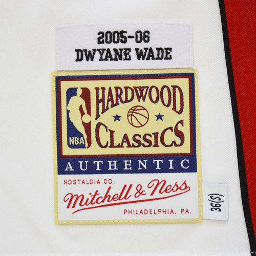 Mitchell & Ness NBA Finals Jersey Dwayne Wade Miami Heat Authentic