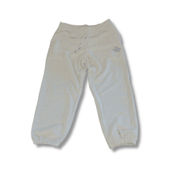 Dresy damskie New Balance Athletics IC Pants 1 szare - WP135551-SAH