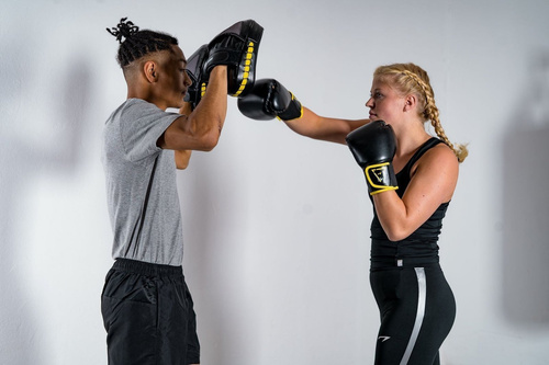 Ochraniacze tarcze łapy łapki bokserskie treningowe na ręce Avento czarne